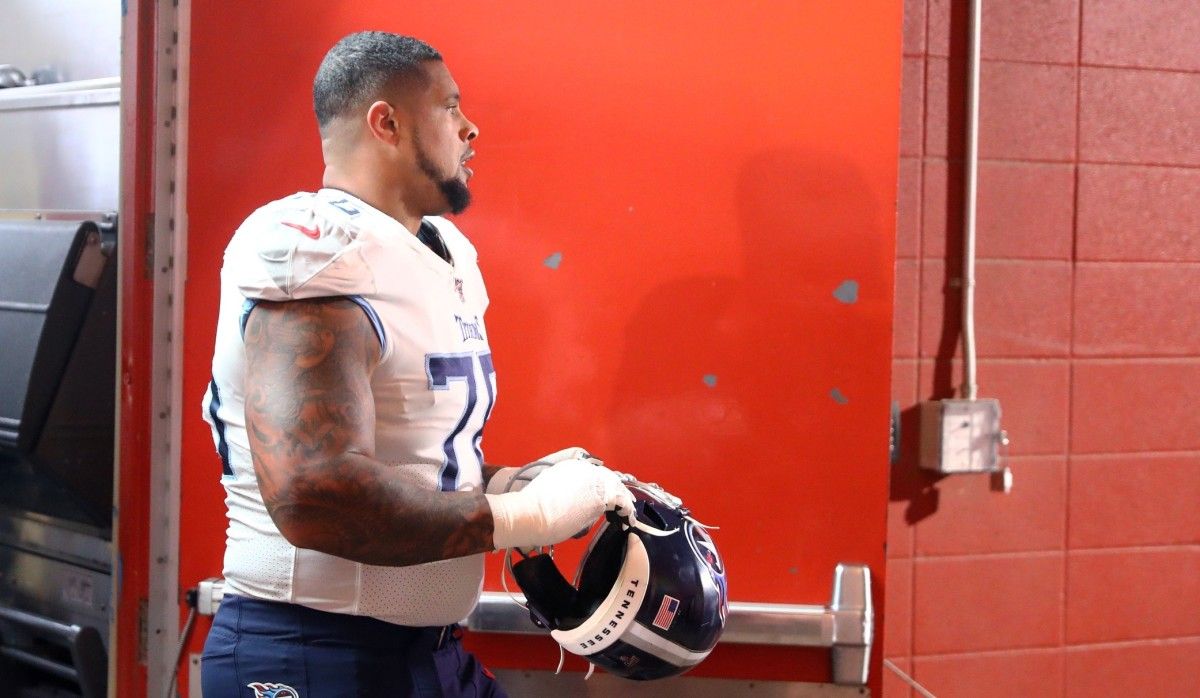 Tennessee Titans guard Rodger Saffold III (76) against the Kansas City Chiefs during the AFC Championship Game at Arrowhead Stadium.