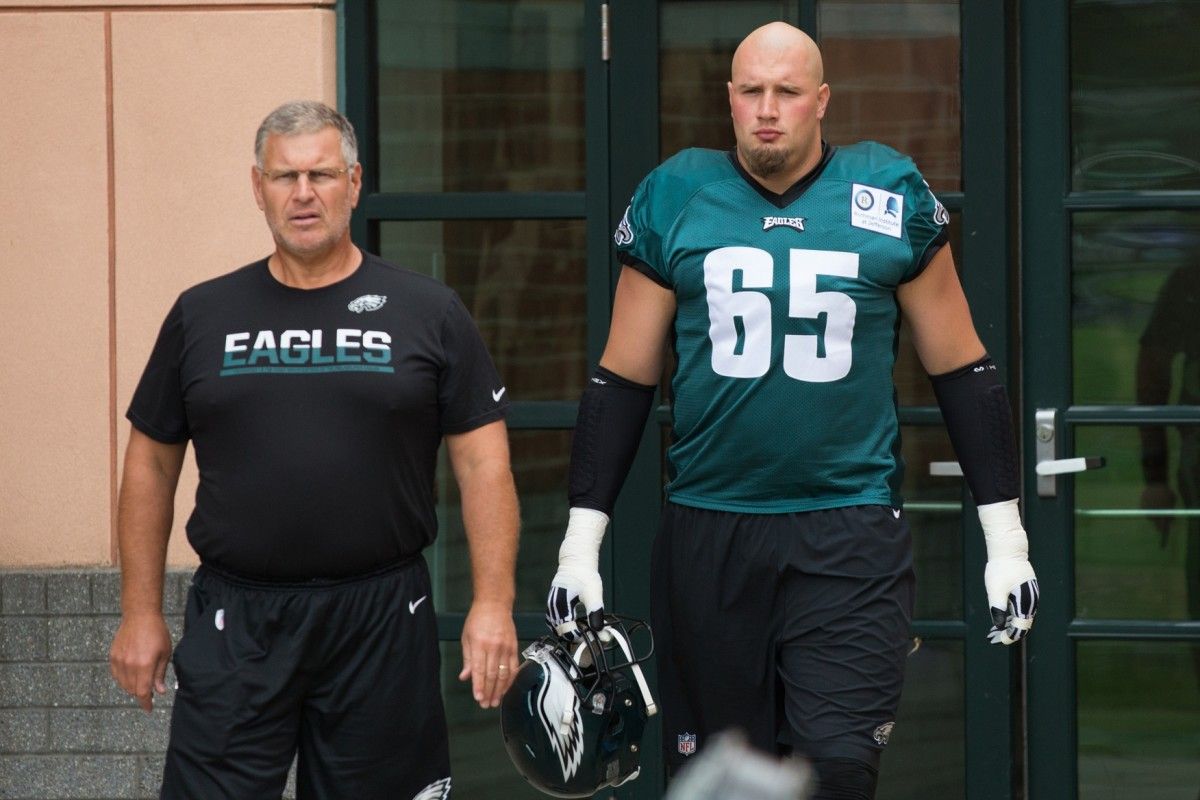 Lane Johnson Ready to Return, Tweets About Struggling with Depression, Anxiety - Vimarsana News