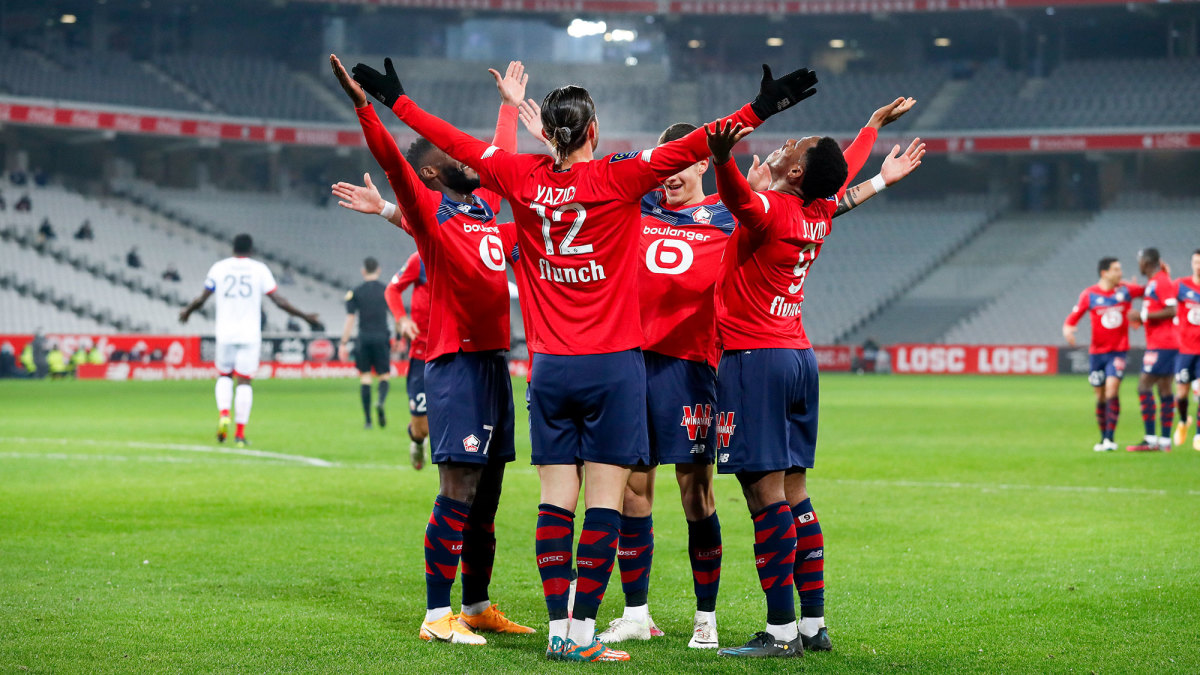 Lille leads Ligue 1