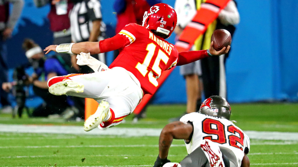 Super Bowl 55: Patrick Mahomes incompletion photos are stunning