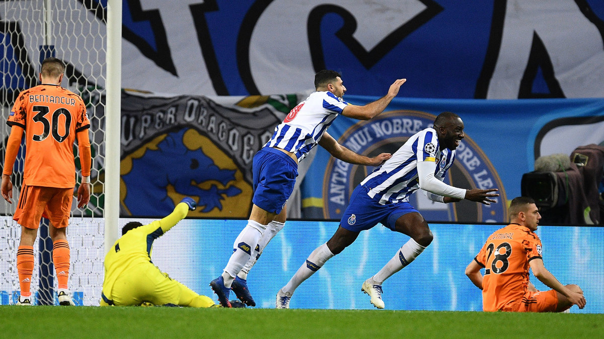 Porto 2 Juventus 1 Goals Early In Each Half Stun Juve In Ucl Sports Illustrated