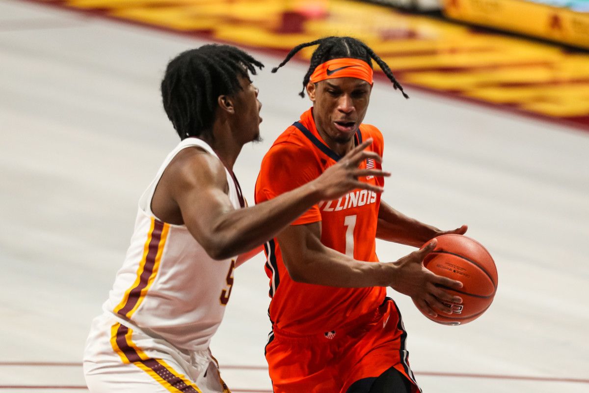 Illinois Fighting Illini guard Trent Frazier (1) drives to the basket while Minnesota Golden Gophers guard Marcus Carr (5) defends in the second half at Williams Arena.