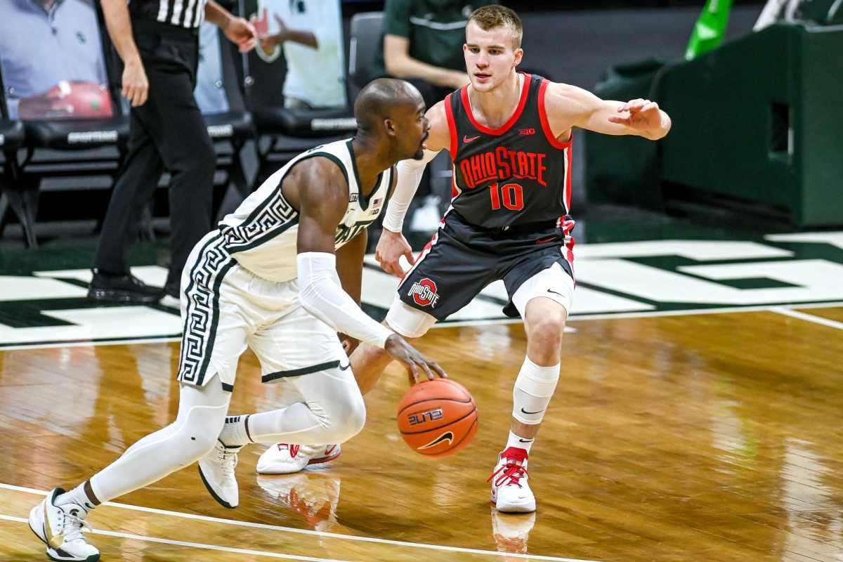 Justin-Ahrens-MSU-Defense