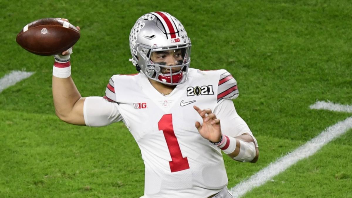 Denver Broncos Tapped as 'Most Seamless Fit' for Ohio State QB Justin Fields  - Sports Illustrated Mile High Huddle: Denver Broncos News, Analysis and  More