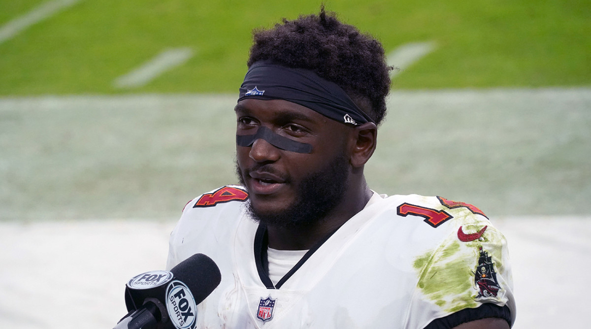 Buccaneers place franchise tag on WR Chris Godwin - Sports Illustrated