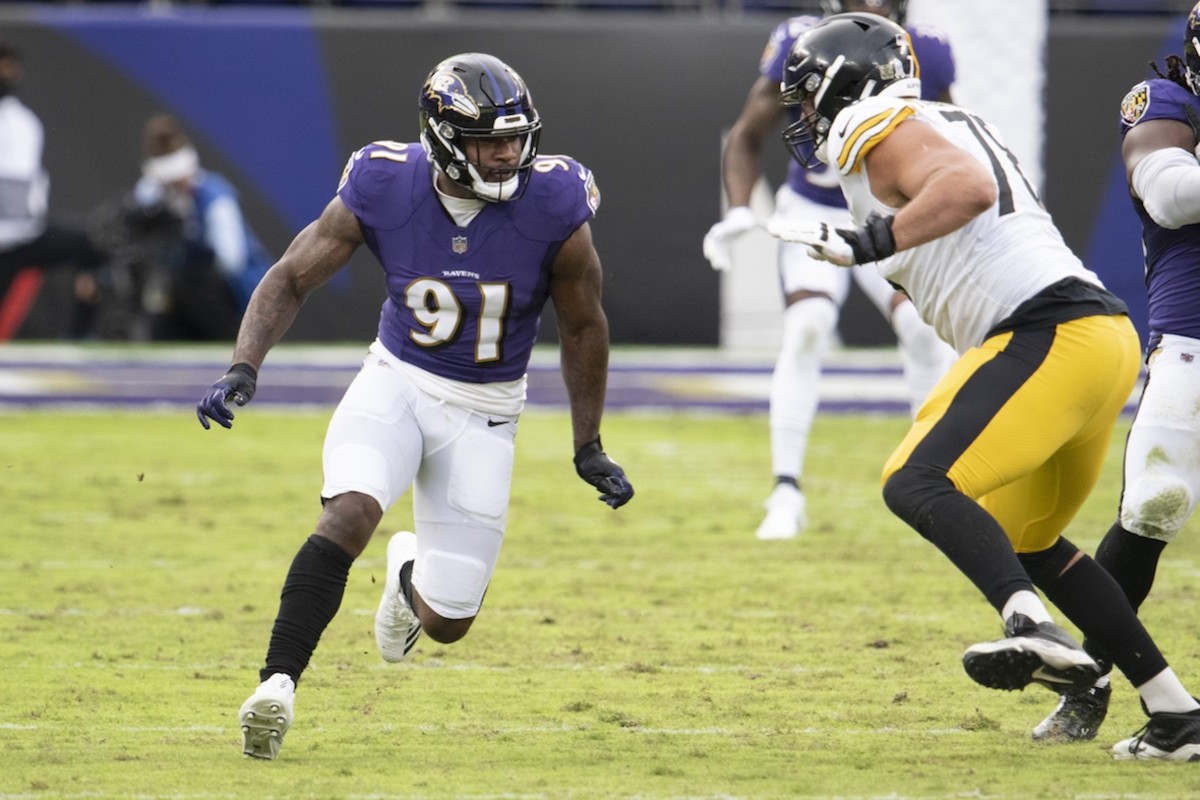 Former Baltimore Ravens DE Yannick Ngakoue Agrees to Deal With Las ...