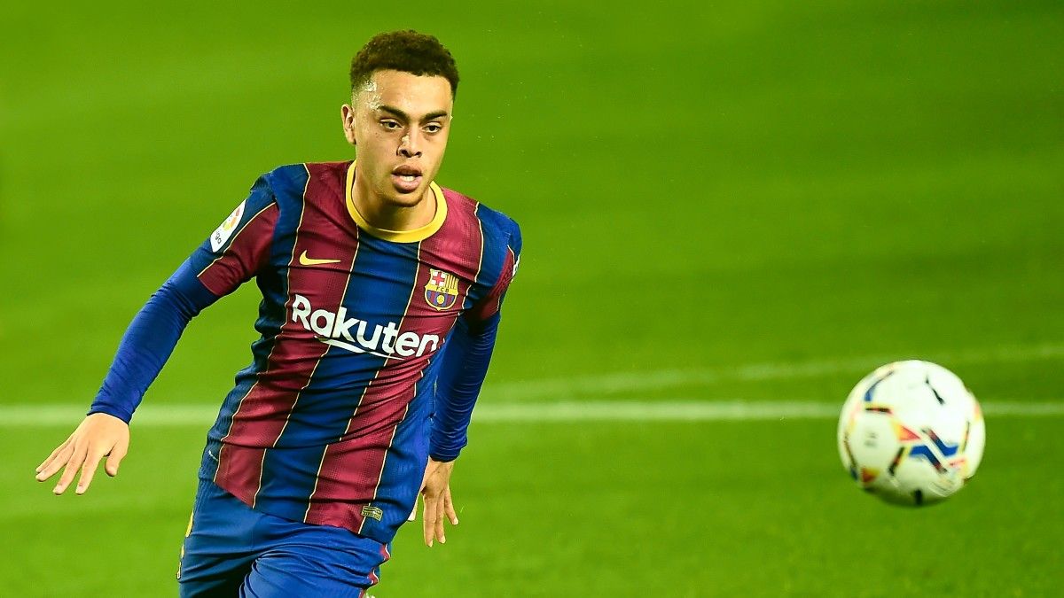 Sergiño Dest goal video: USMNT defender scores two for Barcelona ...