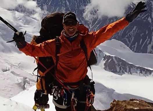 Ex-Husky Mark Pattison Begins his Quest to Tackle Mount Everest