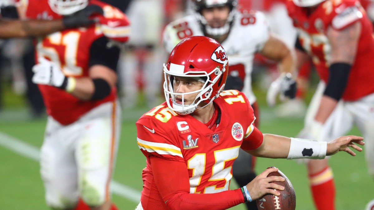 Can Patrick Mahomes Lead the Chiefs to a 20-0 Record? - Sports Illustrated