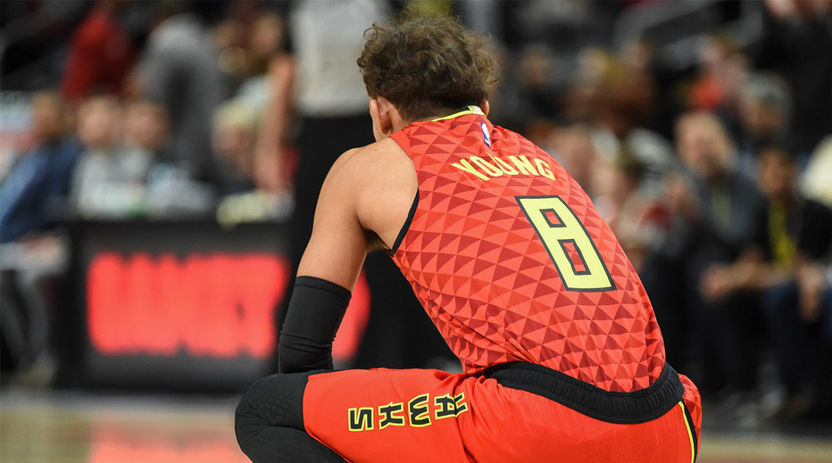 Atlanta Hawks guard Trae Young opens game wearing Kobe Bryant's