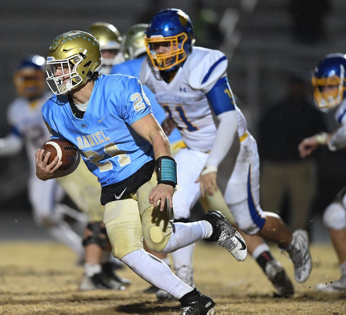 Tyler Venables (24)