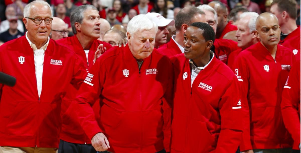 Isiah Thomas (right) has a word with his former Indiana coach Bob Knight during the coach's return to Assembly Hall on Feb. 8, 2020. (USA TODAY Sports)