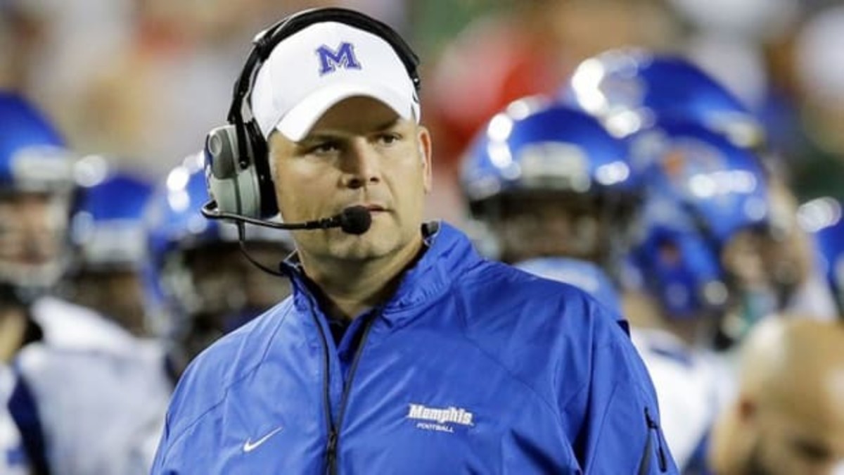 justin-fuente-has-memphis-rolling-ucla-faces-tough-road-without-star-myles-jack