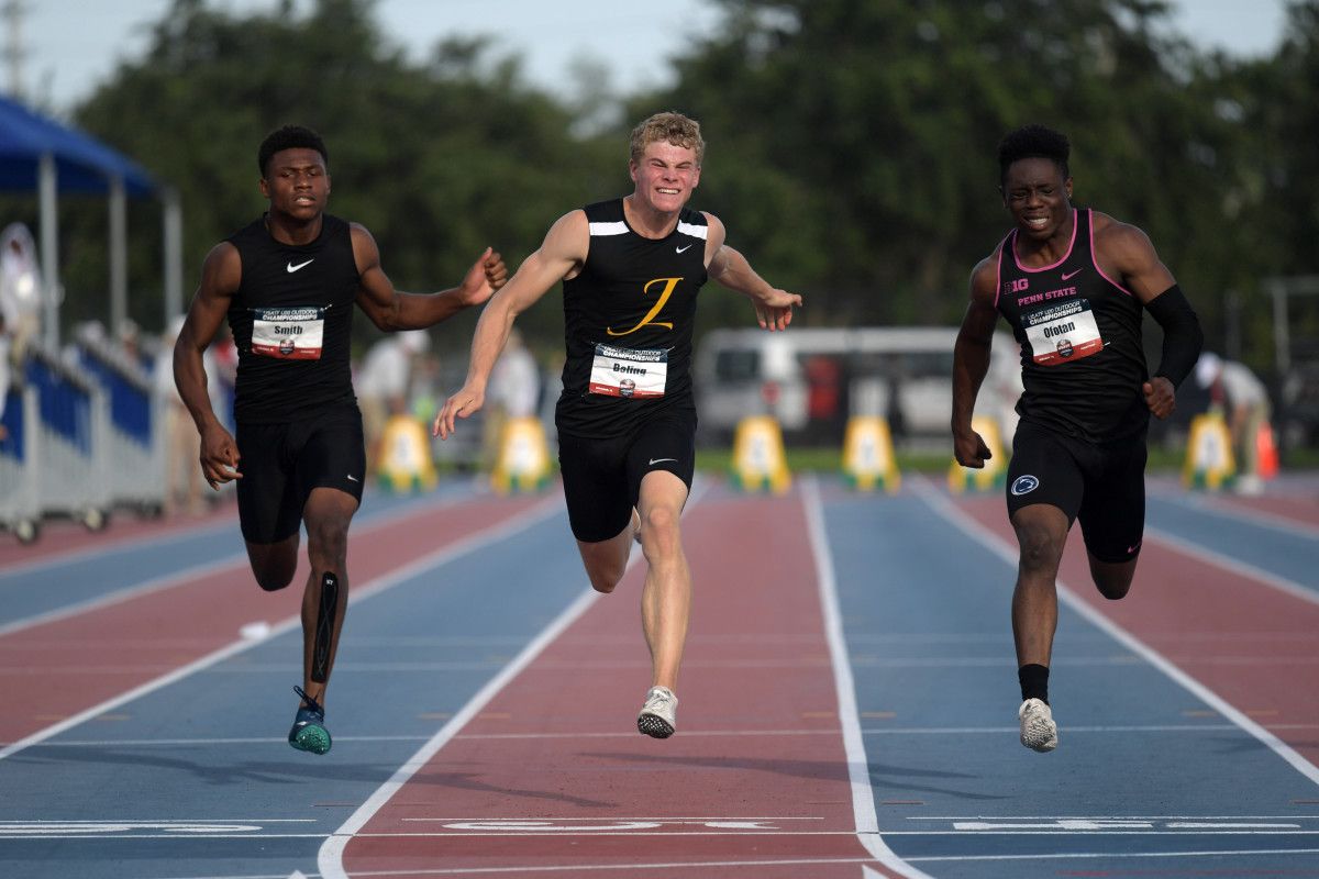 Smith (Left) finishing just behind UGA Sprinter, Matthew Boling