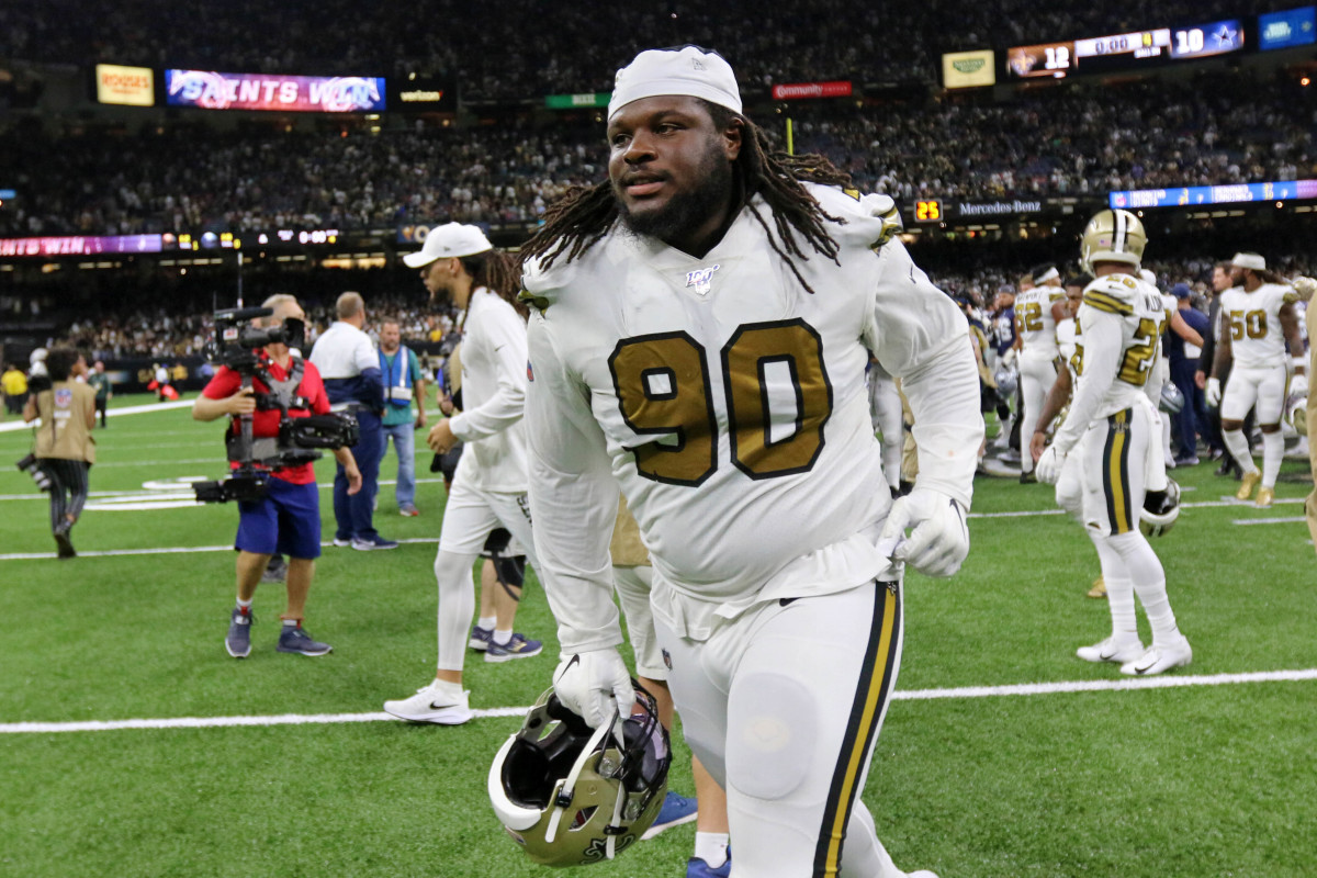 Sep 29, 2019; New Orleans, LA, USA; New Orleans Saints defensive tackle Malcom Brown (90) runs off the field after their win against the Dallas Cowboys at the Mercedes-Benz Superdome. Mandatory Credit: Chuck Cook-USA TODAY Sports