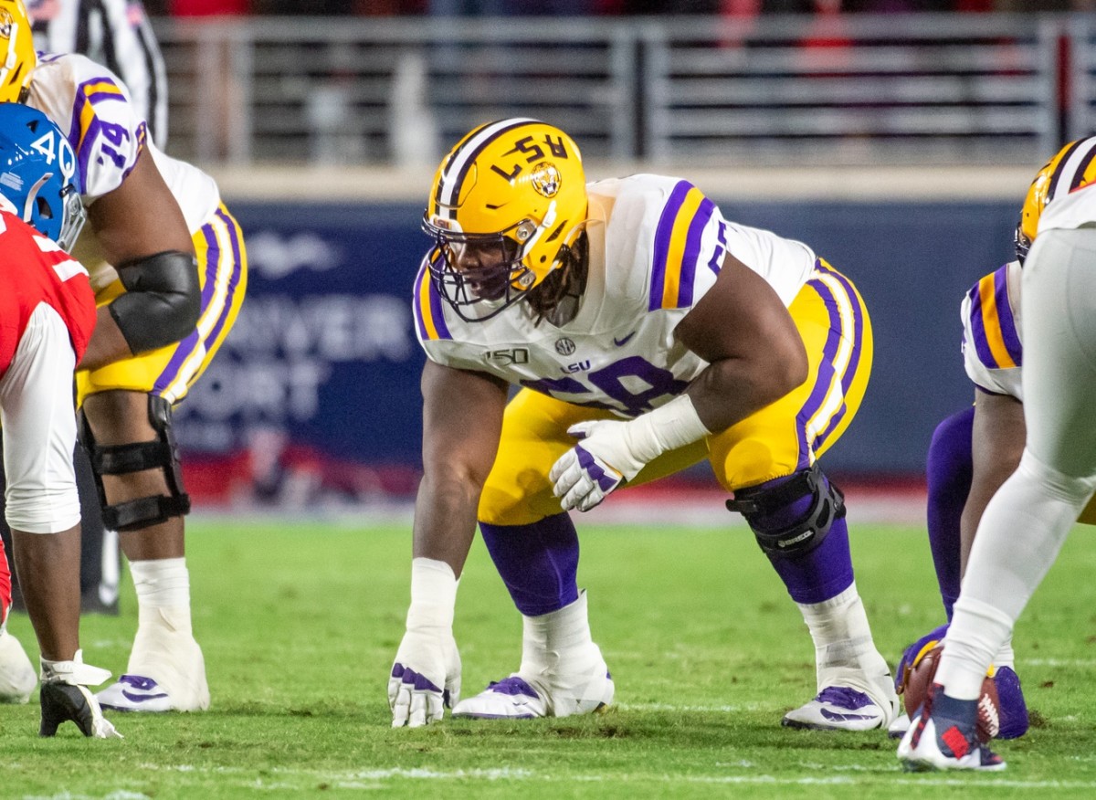 Louisiana State Tigers offensive lineman Damien Lewis (68) gets set in the first quarter against the Mississippi Rebels at Vaught-Hemingway Stadium.
