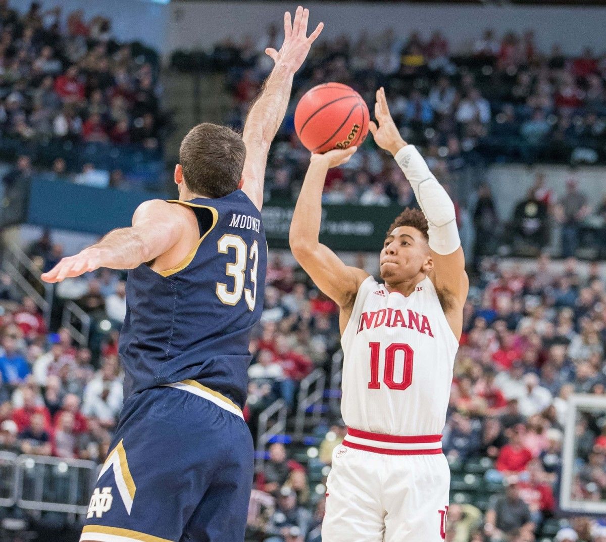 Indiana sophomore Rob Phinisee needs a big game at Minnesota. (USA TODAY Sports)