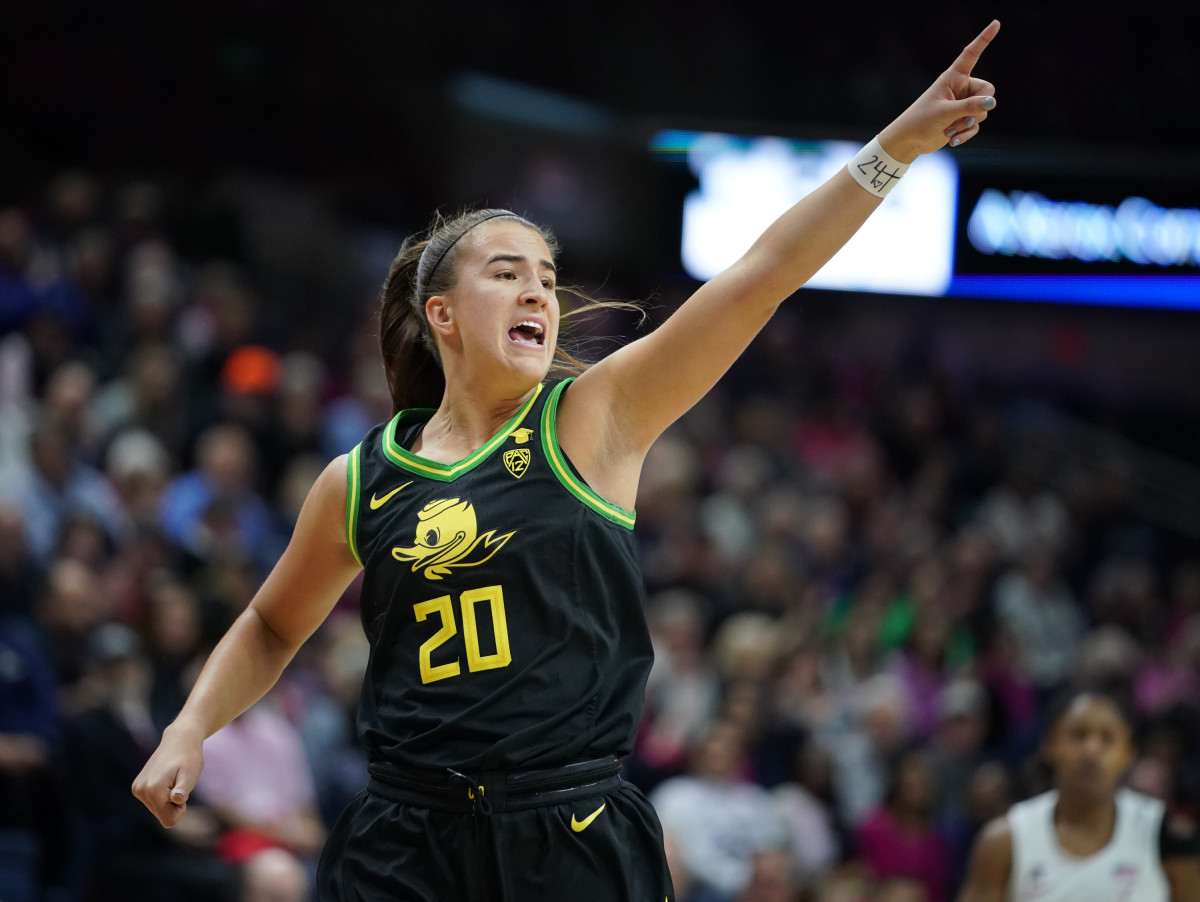 Sabrina Ionescu has Oregon pointed toward big things