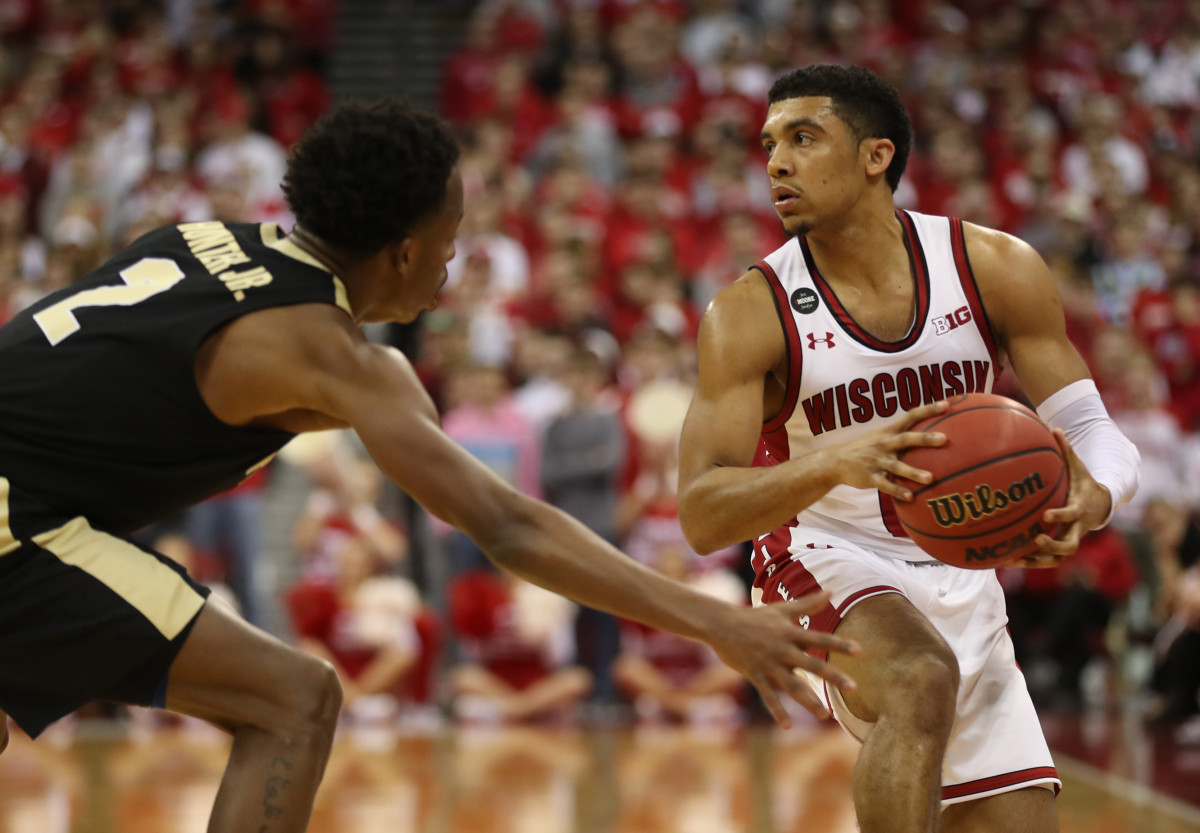 Wisconsin Basketball Chemistry Growing Between D'Mitrik Trice, Micah
