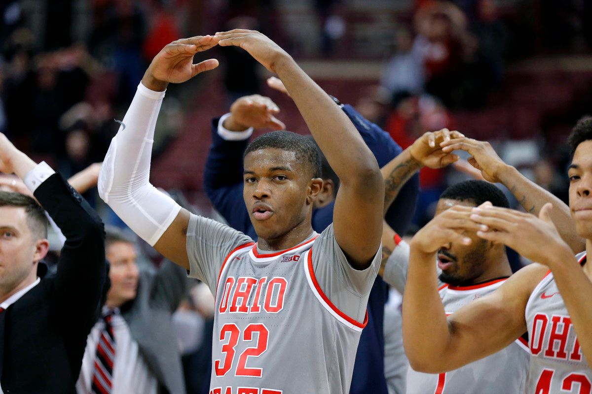 Ohio State Buckeyes forward E.J. Liddell (32) celebrates as time winds down during the second half against the Illinois Fighting Illini at Value City Arena.