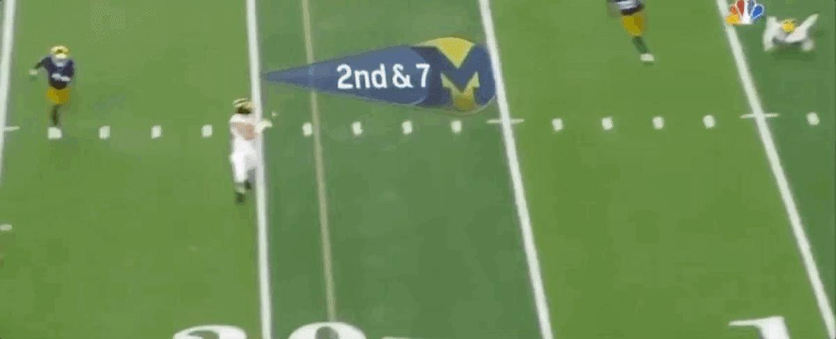 As referenced before, Elliott can lay the stick. Here he is bodying a tight end. Shows his physical play and shows he has the size to put a hit like this on a tight end. 
