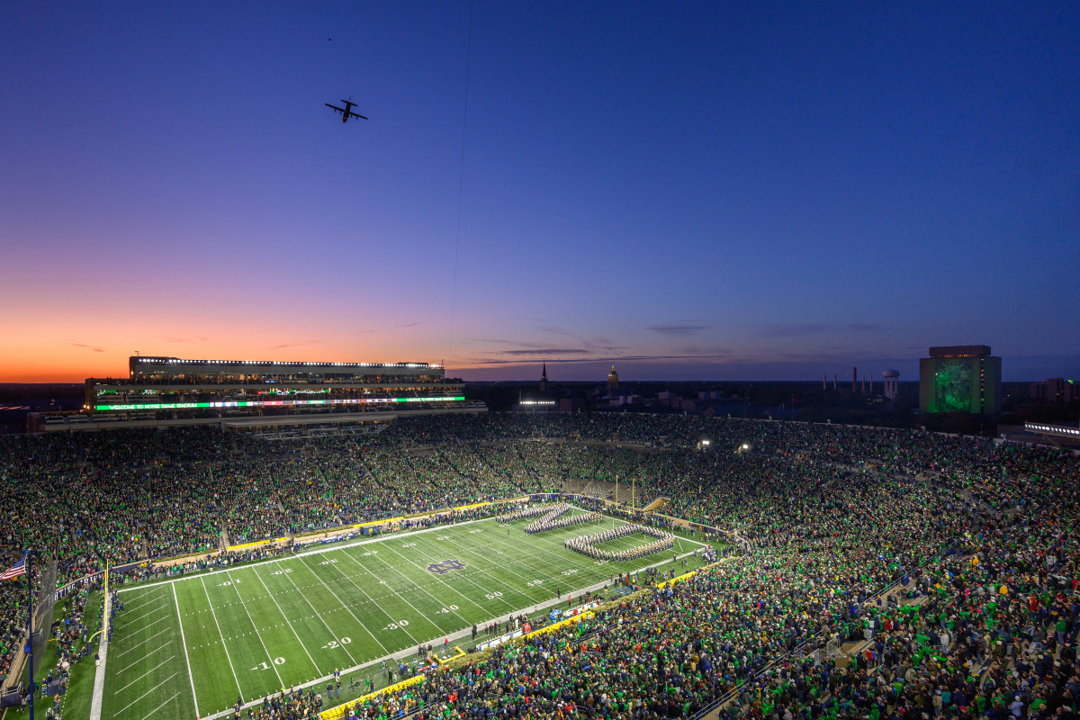 Notre Dame Stadium To Be At Full Capacity In 2021 - Sports Illustrated