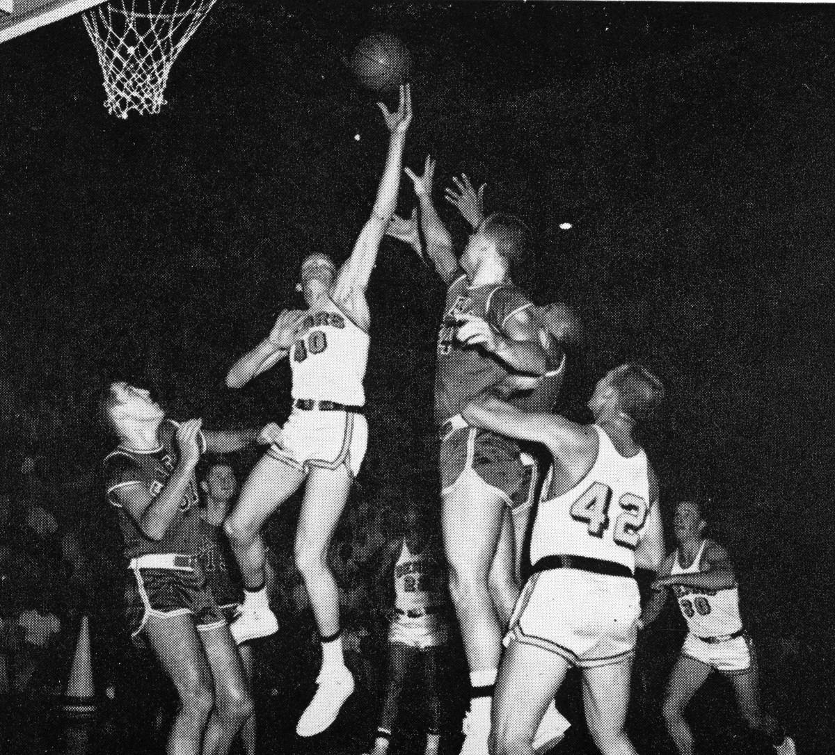 Darrall Imhoff (40) led Cal to consecutive Final Fours in 1959 and '60