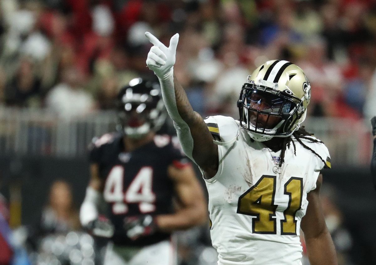 New Orleans Saints RB Alvin Kamara gets a first down versus the Atlanta Falcons