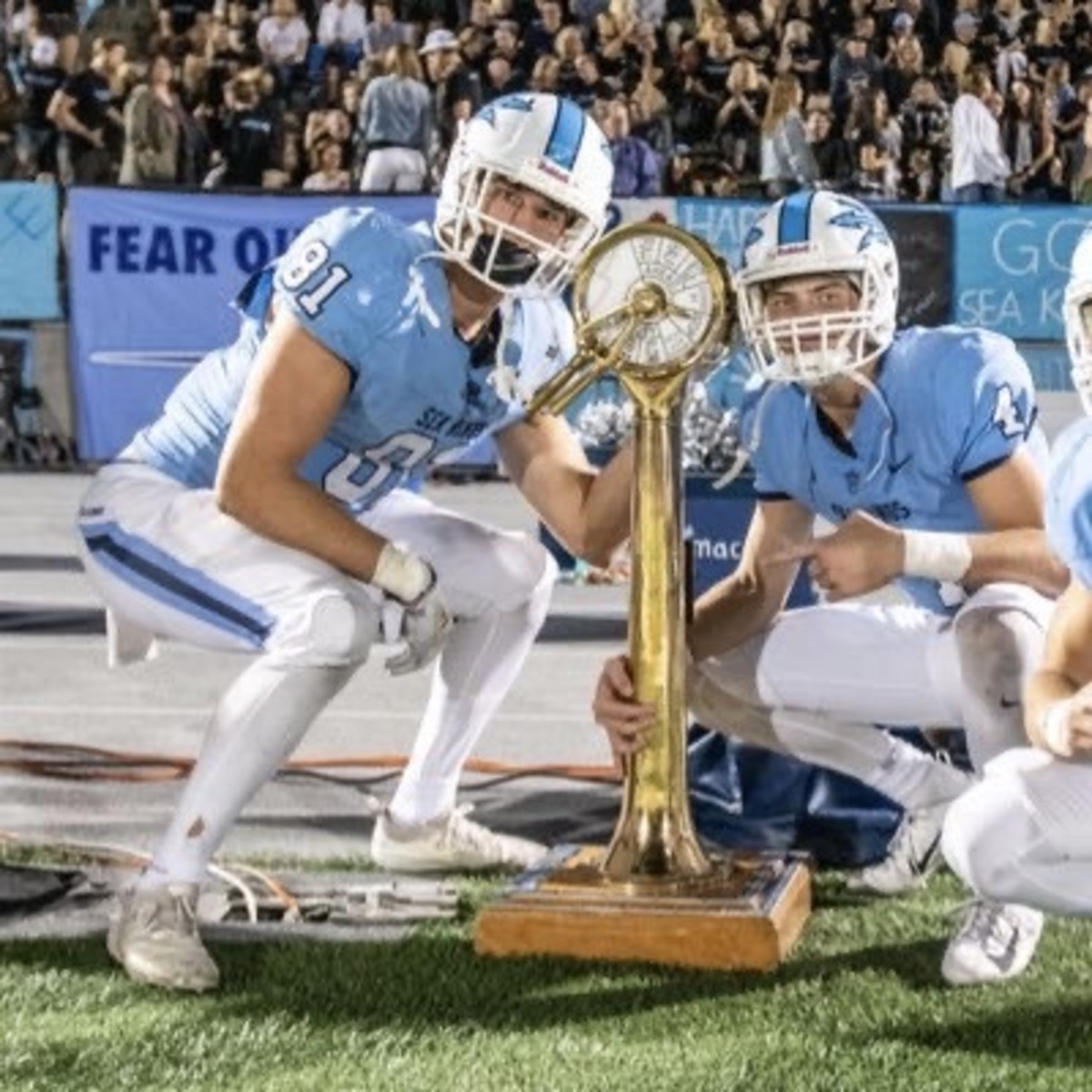 Mark Redman and Ethan Garbers, longtime friends and teammates secure the state title for Corona Del Mar High School. The dynamic duo committed to Washington as a part of the 2020 recruiting class.
