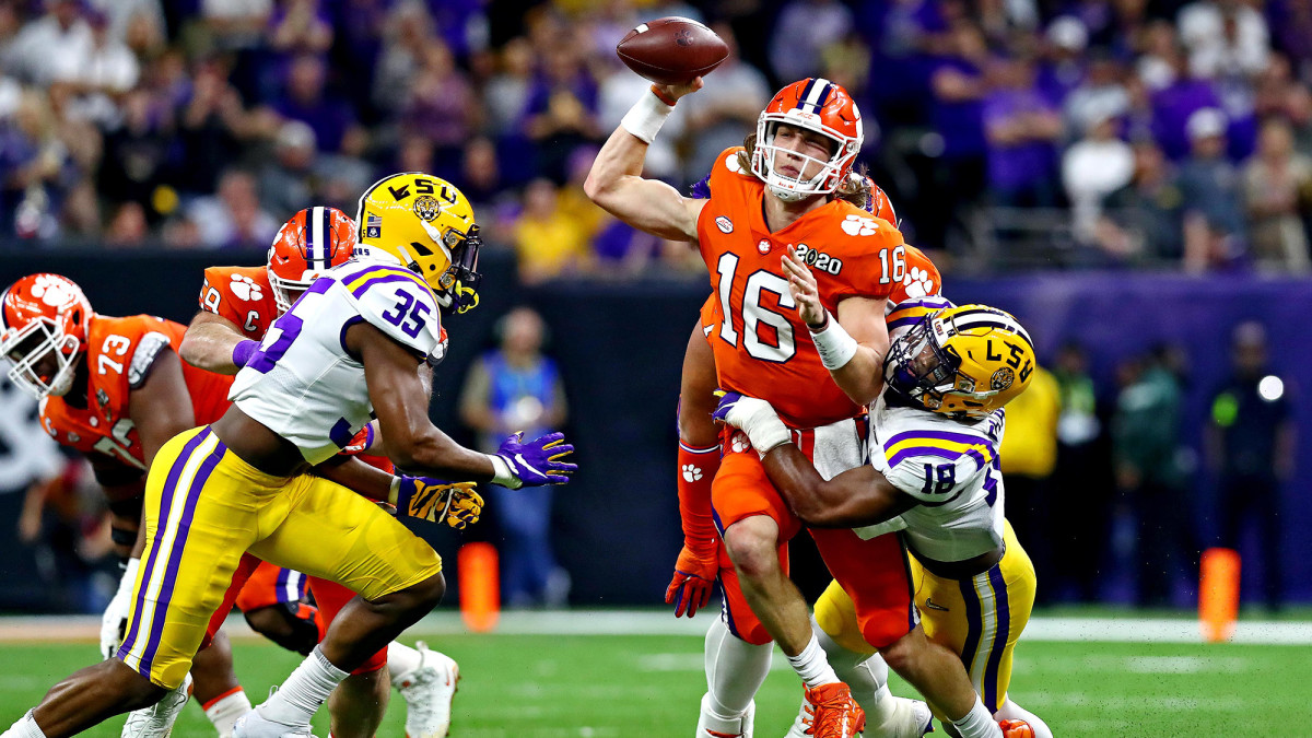 Chaisson (18) led LSU with 6.5 sacks as a junior.