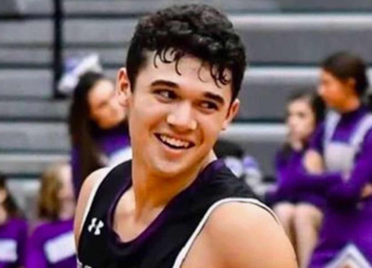 Bloomington South's Anthony Leal Wins Indiana Mr. Basketball Award