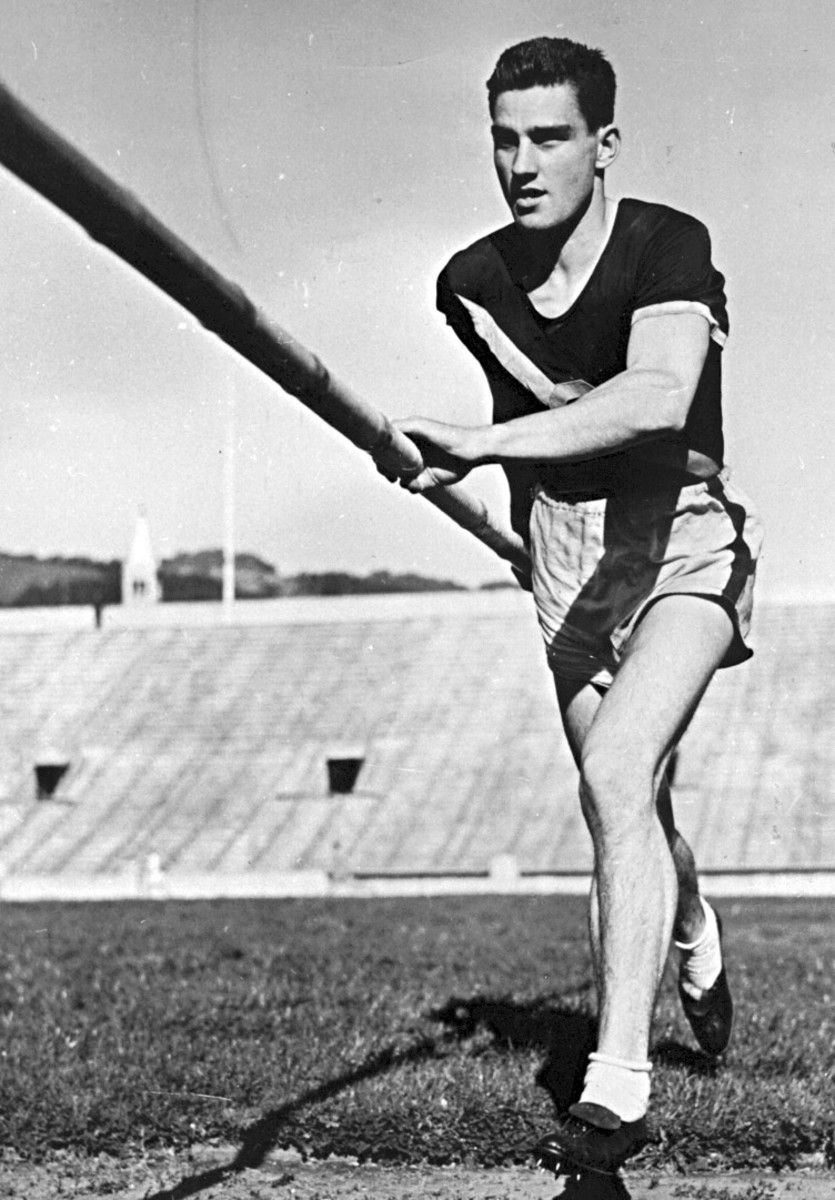 Guinn Smith won an NCAA pole vault title for Cal, then an Olympic gold medal