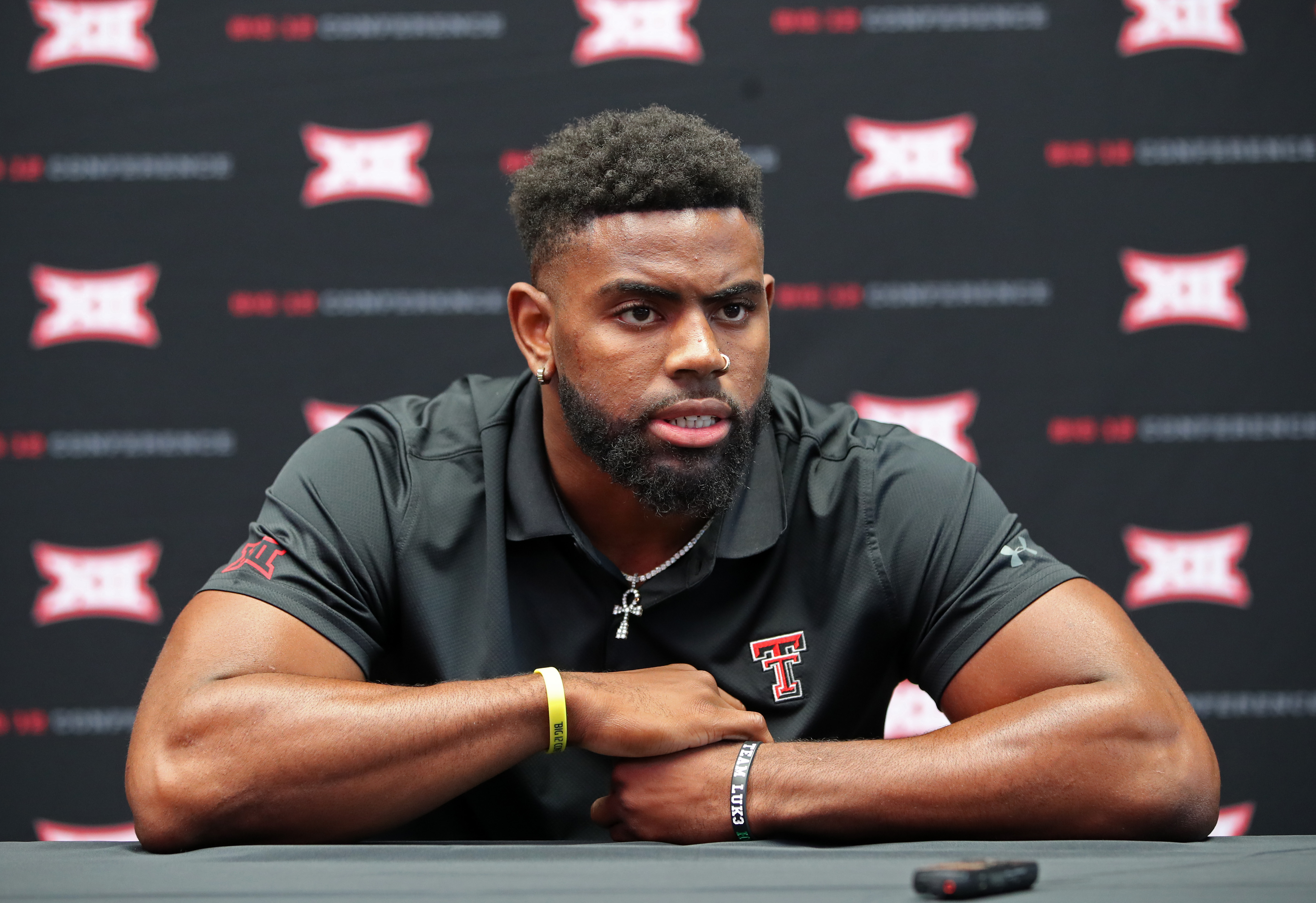 Former College Coach Believes Jordyn Brooks Can Excel in Coverage for