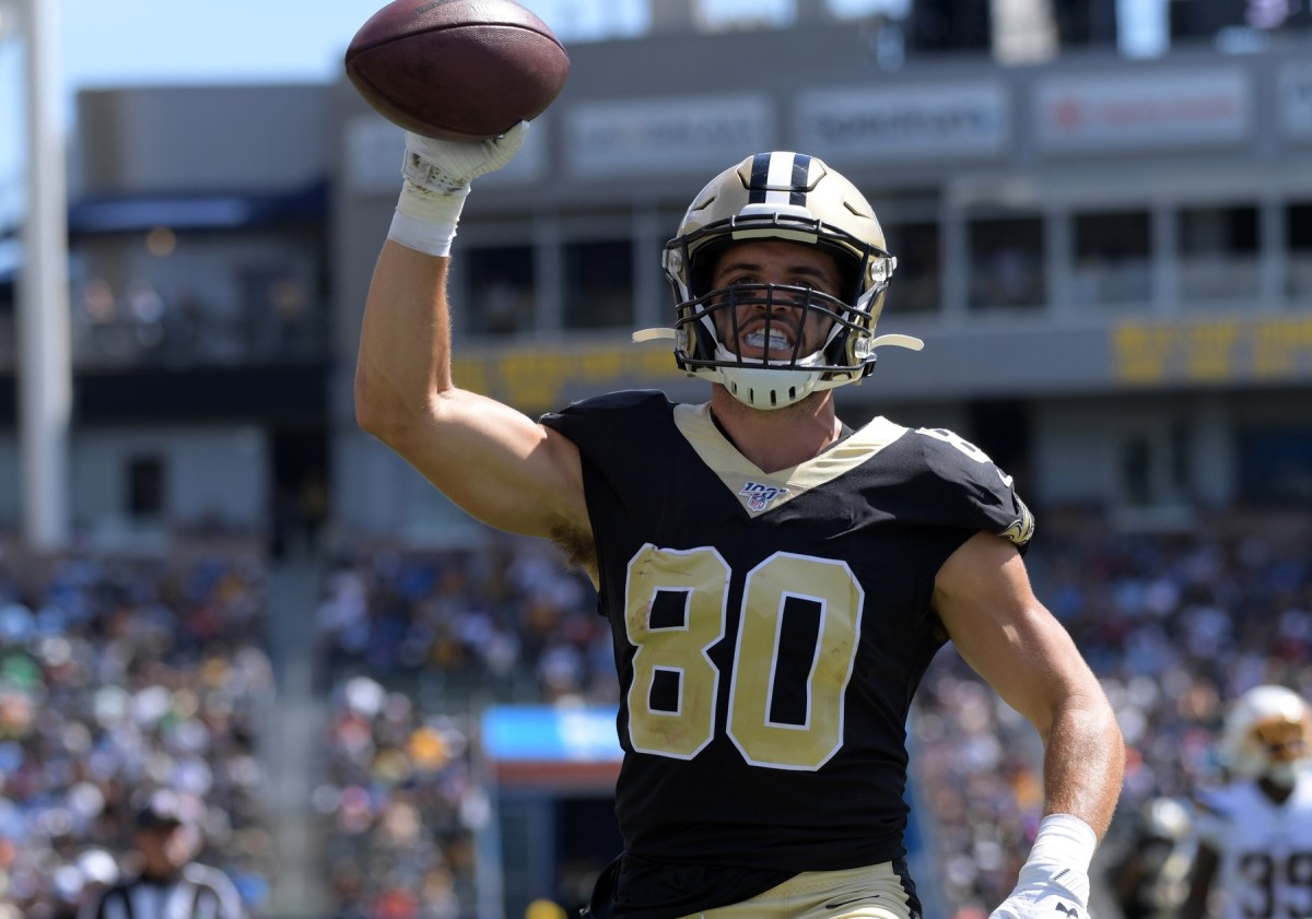 WR Austin Carr's eventful offseason ends in re-signing with New Orleans