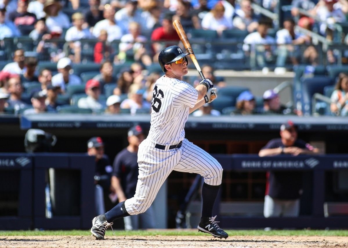 DJ LeMahieu hitting Yankee Stadium
