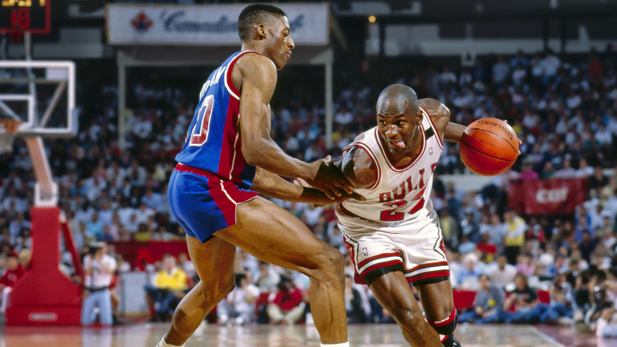 michael-jordan-dennis-rodman-bulls-pistons