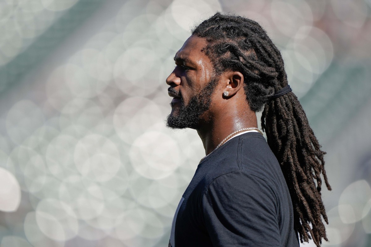 Nov 17, 2019; Oakland, CA, USA; Oakland Raiders free safety D.J. Swearinger (21) warms up before the game against the Cincinnati Bengals at the Oakland Coliseum. Mandatory Credit: Stan Szeto-USA TODAY