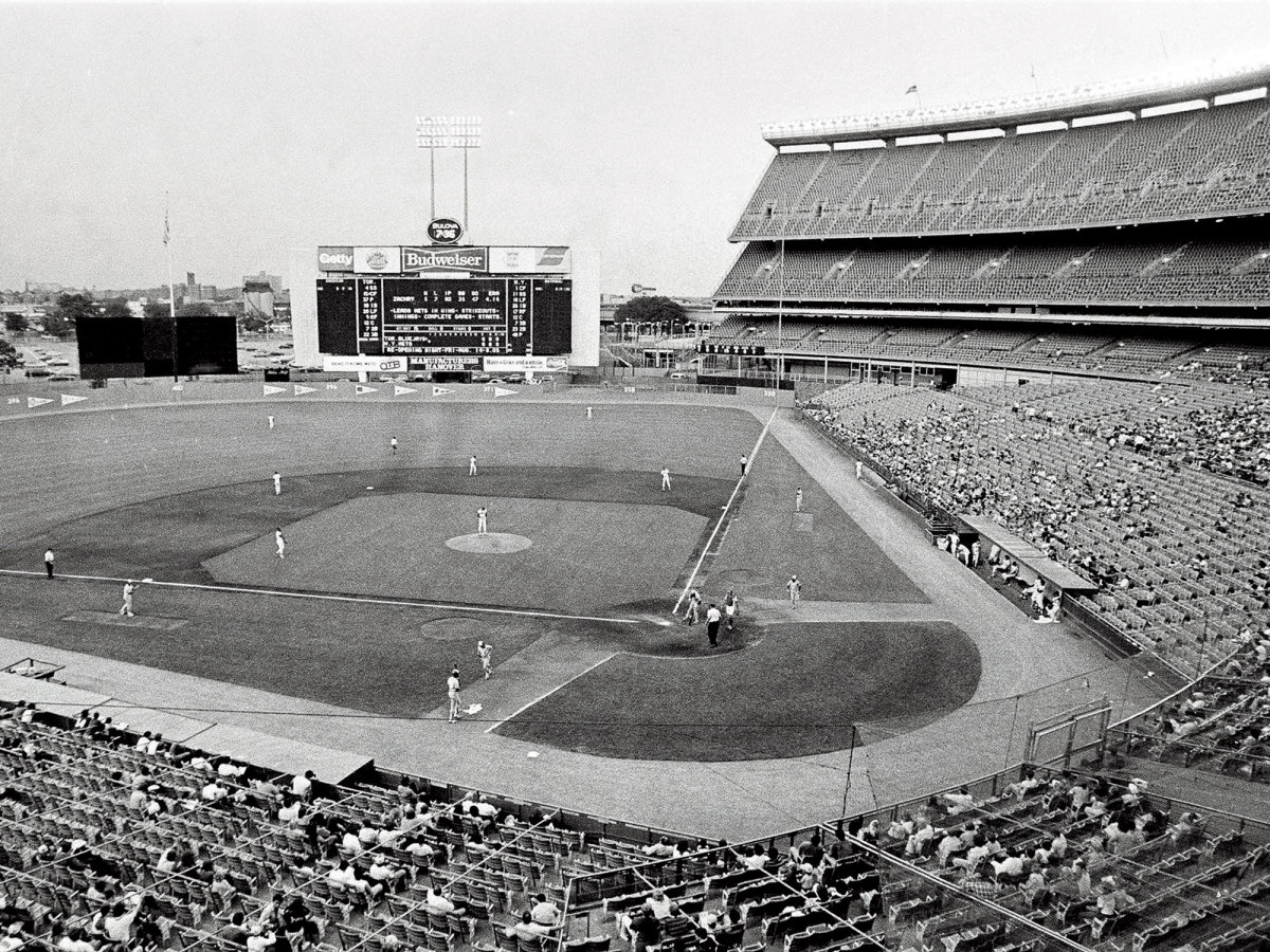 A sparsely-filled stadium hosts a baseball game after the 1981 MLB strike.