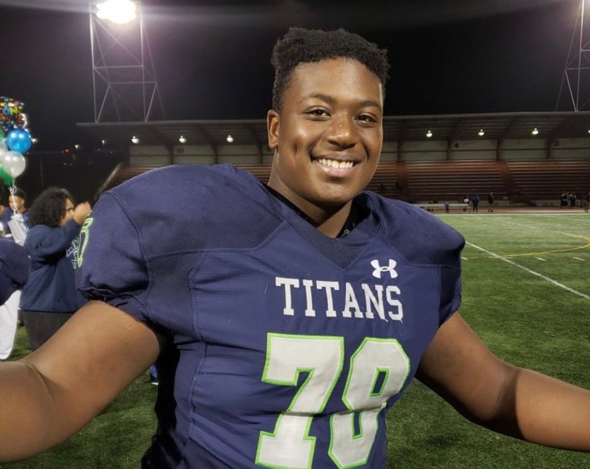 2022 Recruit Malik Agbo Hoping To Find School That Fits His Personality 