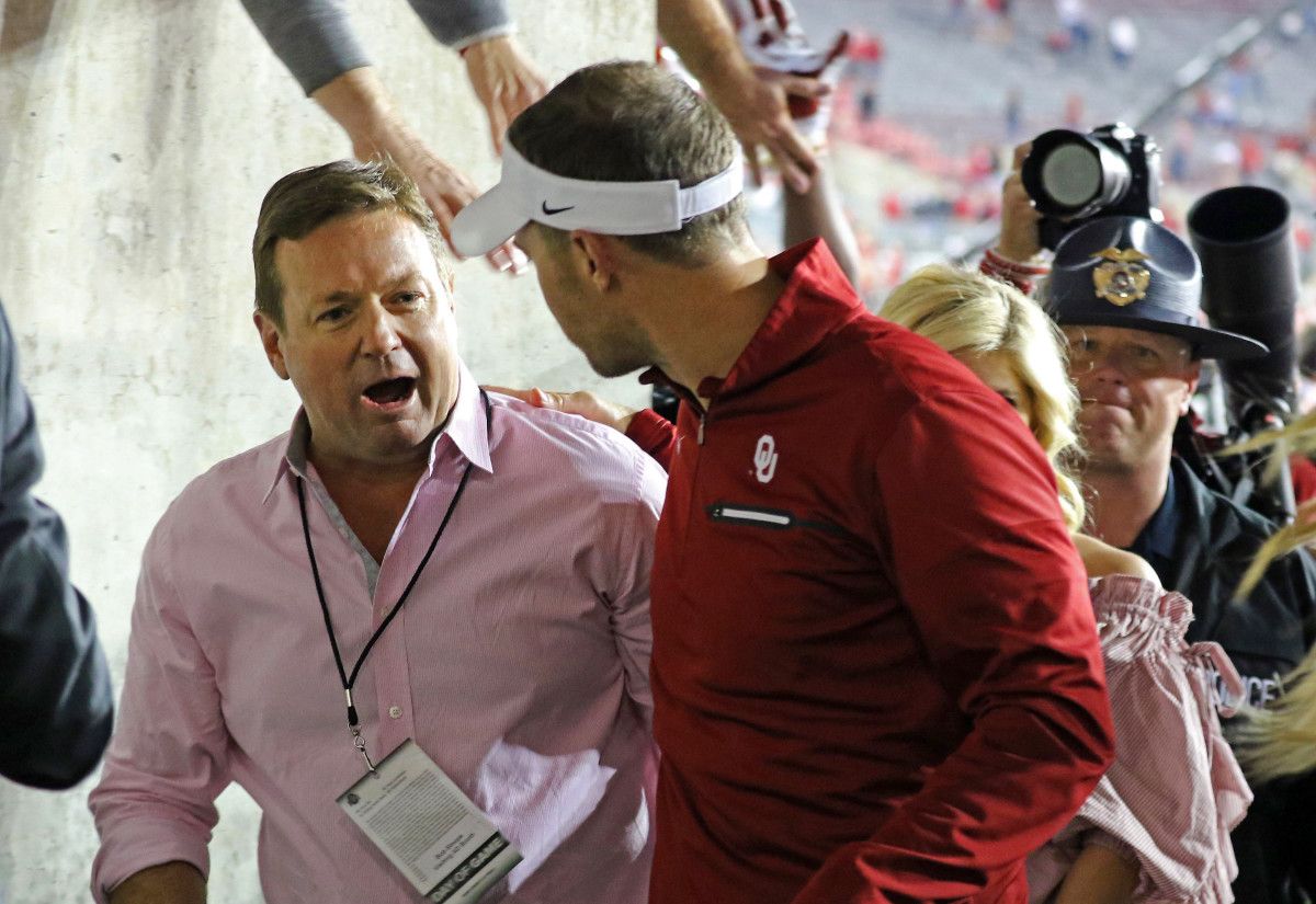 Bob Stoops and Lincoln Riley after OU's win at Ohio State.
