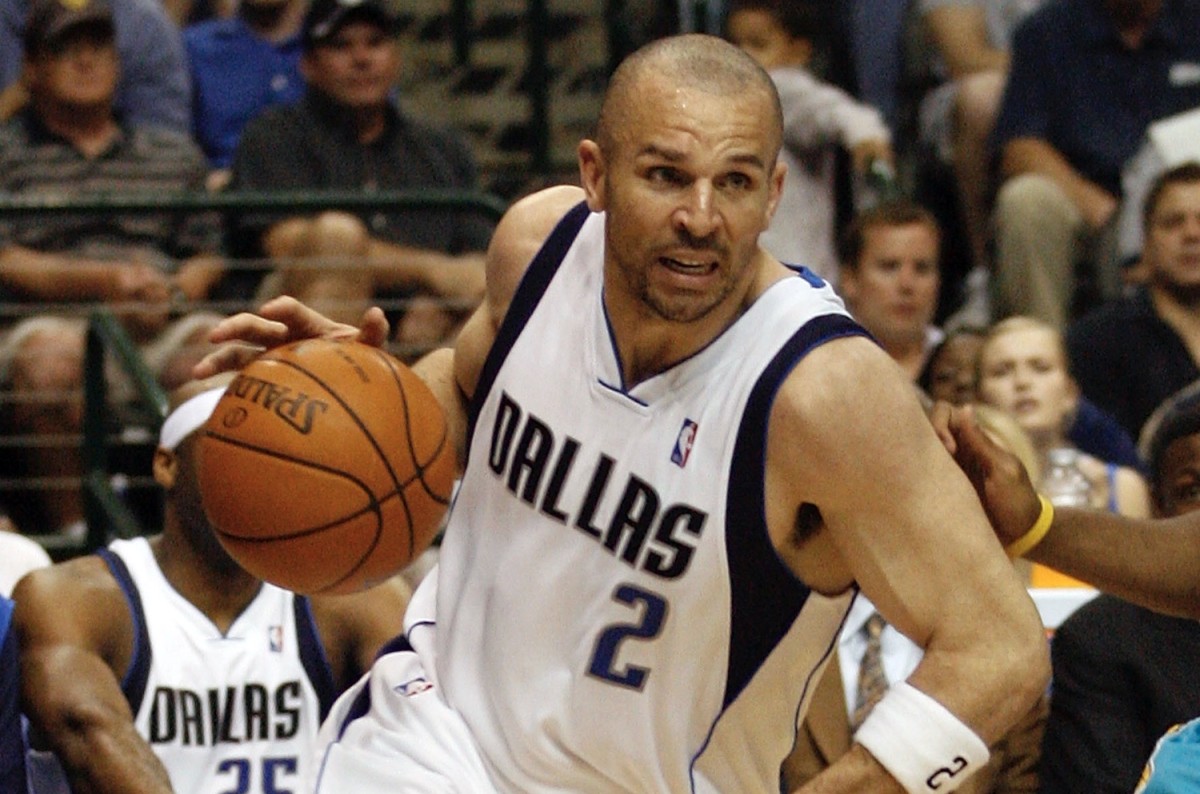 NBA - Earlier tonight the 2011 NBA Champion Dallas Mavericks