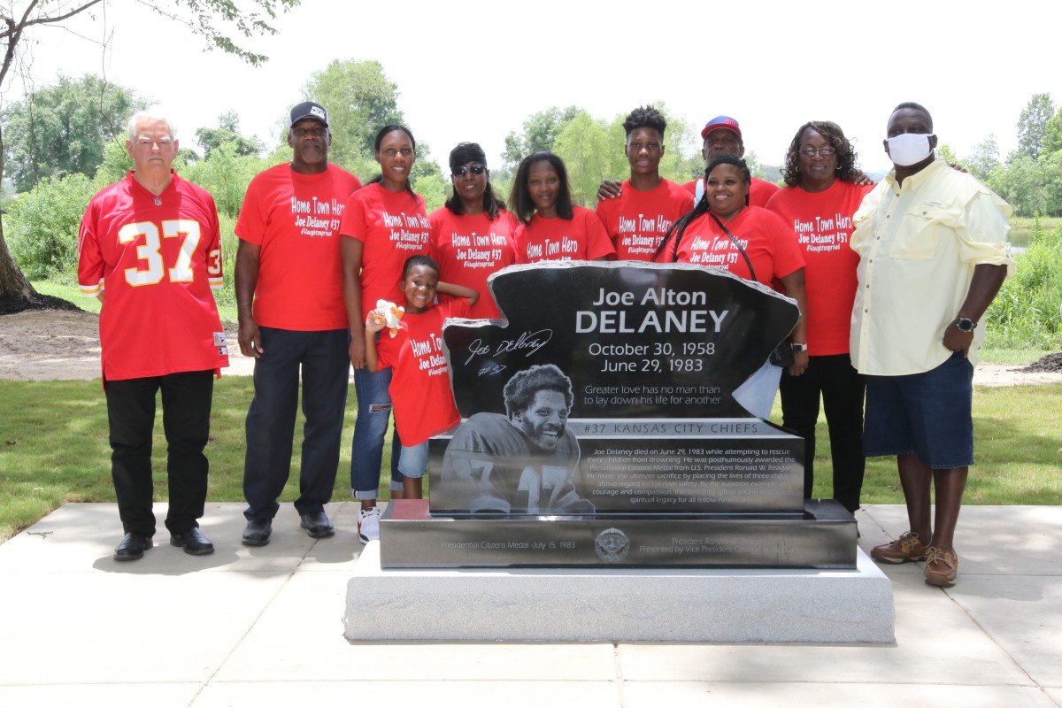 A new monument dedicated Saturday at Chennault Park will help ensure Joe Delaney's life and sacrifice are never forgotten. On June 29, 1983, Delaney jumped into a pond in an attempt to save drowning children. Delaney, a rising star for the Kansas City Chiefs, drowned along with two children.