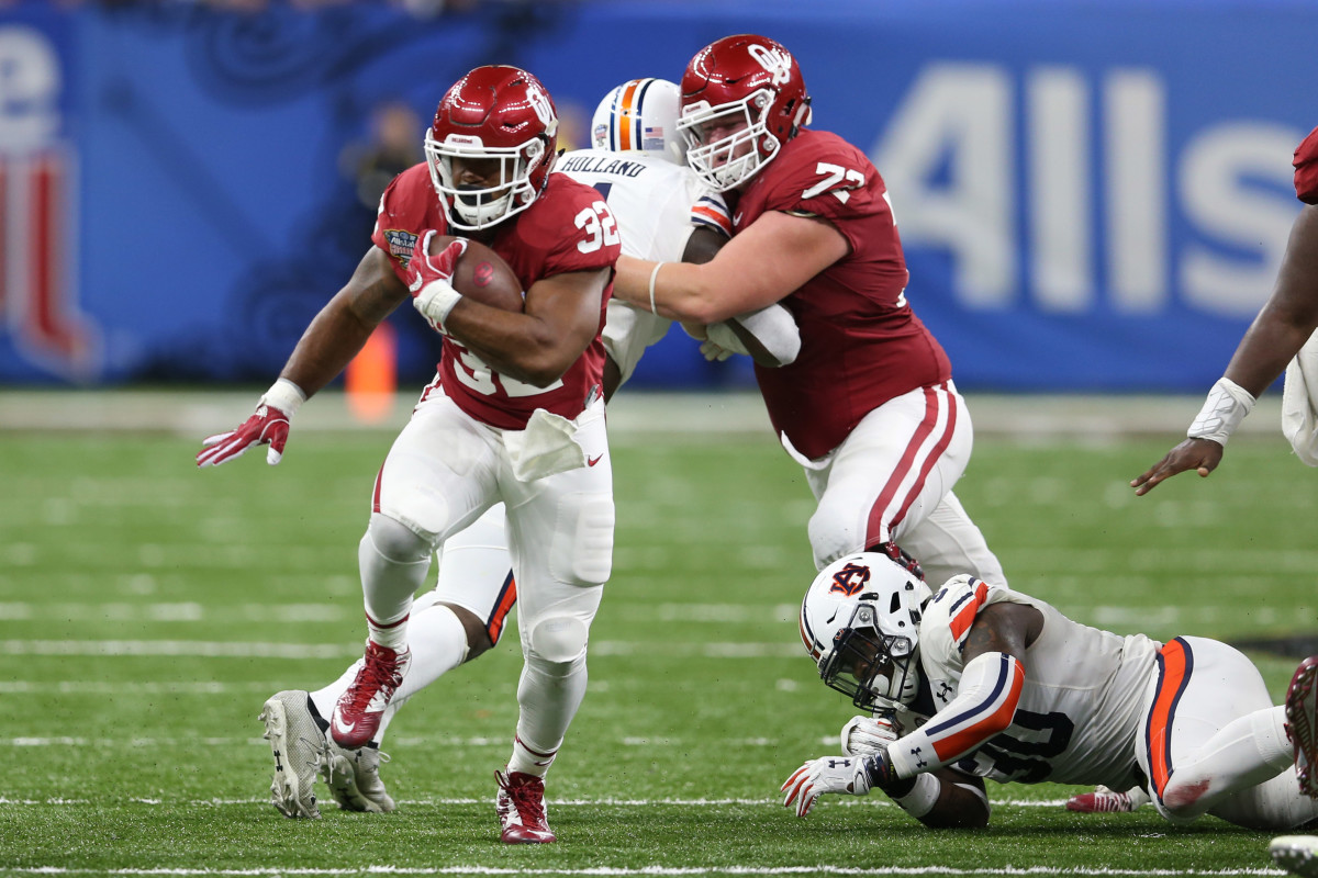 Perine carries for 15 yards to break Billy Sims' school rushing record in the 2017 Sugar Bowl against Auburn.