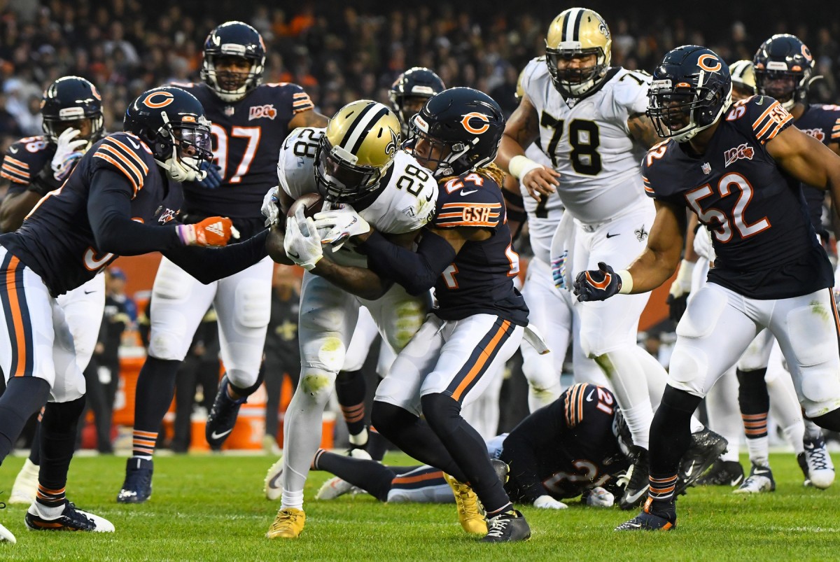 Oct 20, 2019; Chicago, IL, USA; New Orleans Saints running back Latavius Murray (28) rushes for a touchdown against the Chicago Bears during the second half at Soldier Field. Mandatory Credit: Mike DiNovo-USA TODAY Sports