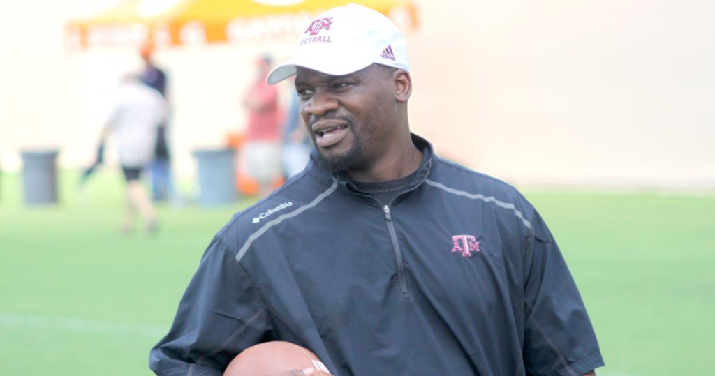 Tennessee Vols RB Coach Jay Graham Receives Recruiting Penalty from His