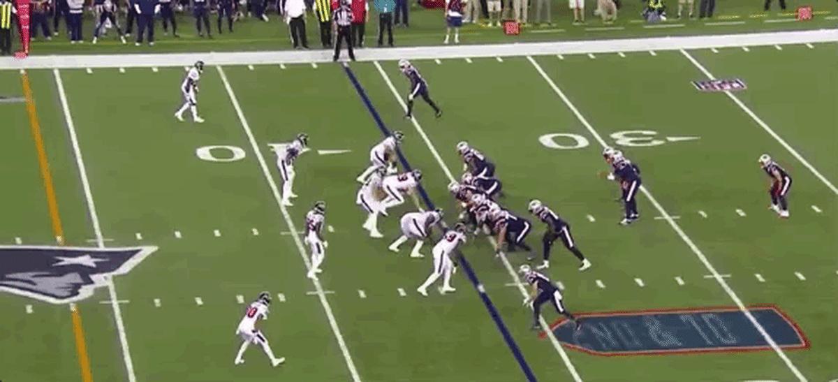 Another pistol formation with Edelman in the backfield again. 