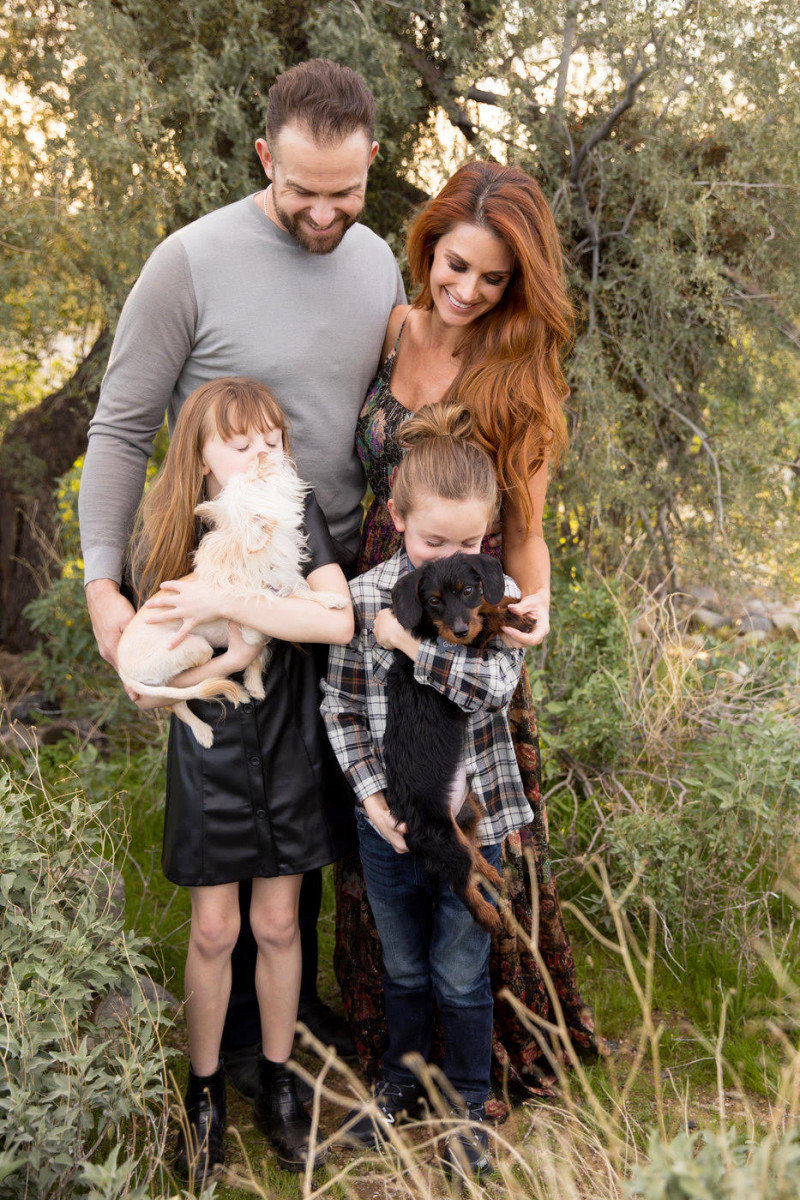 Giants third baseman Evan Longoria, along with his wife, Jaime, their daughter Elle and son Nash.