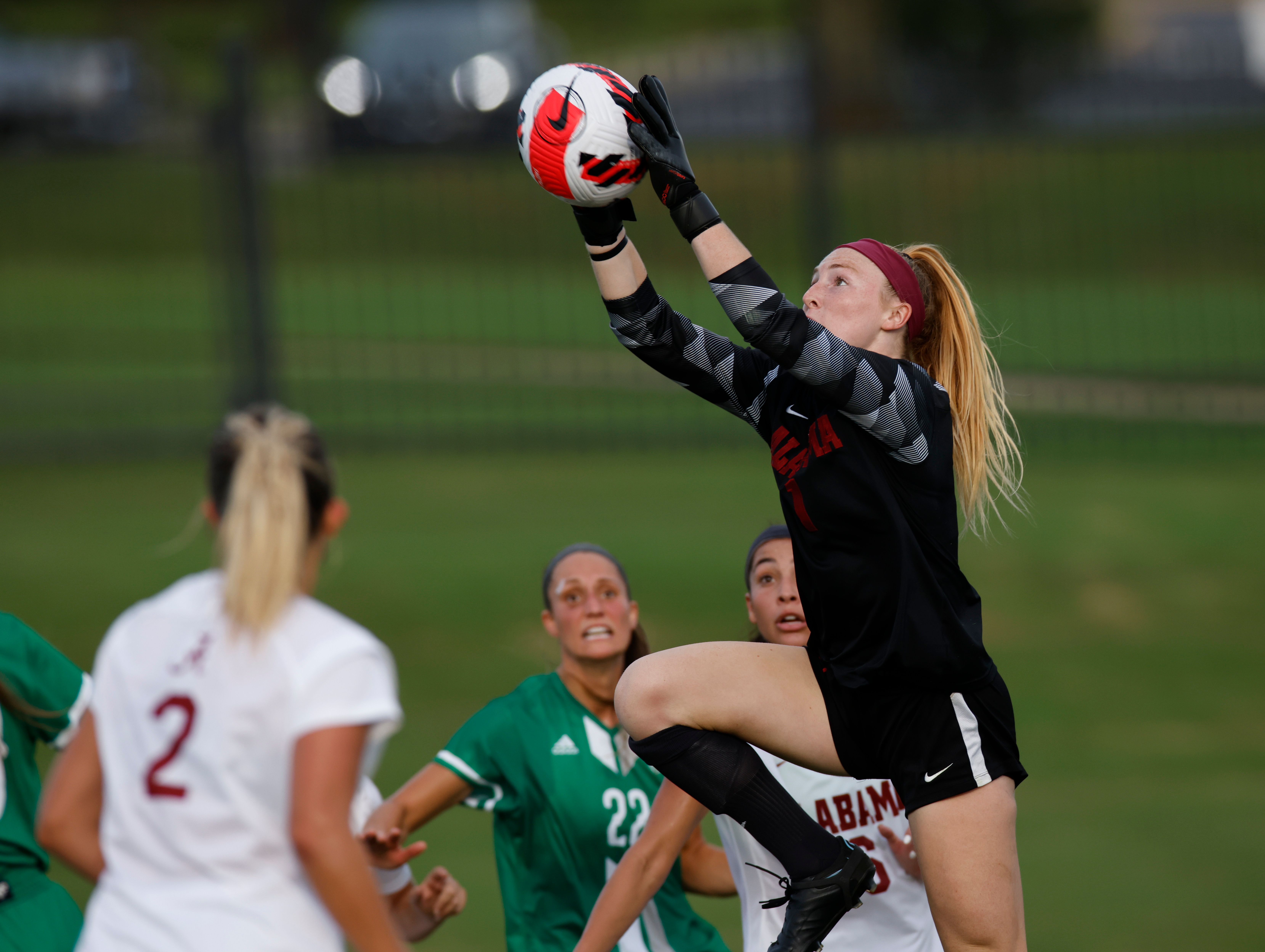 McKinley Crone, Alabama soccer
