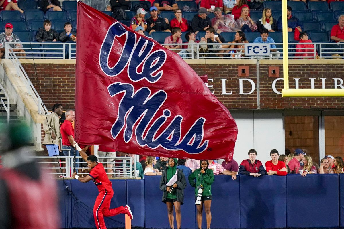 Ole Miss Reveals Complete 2022 Football Schedule The Grove Report