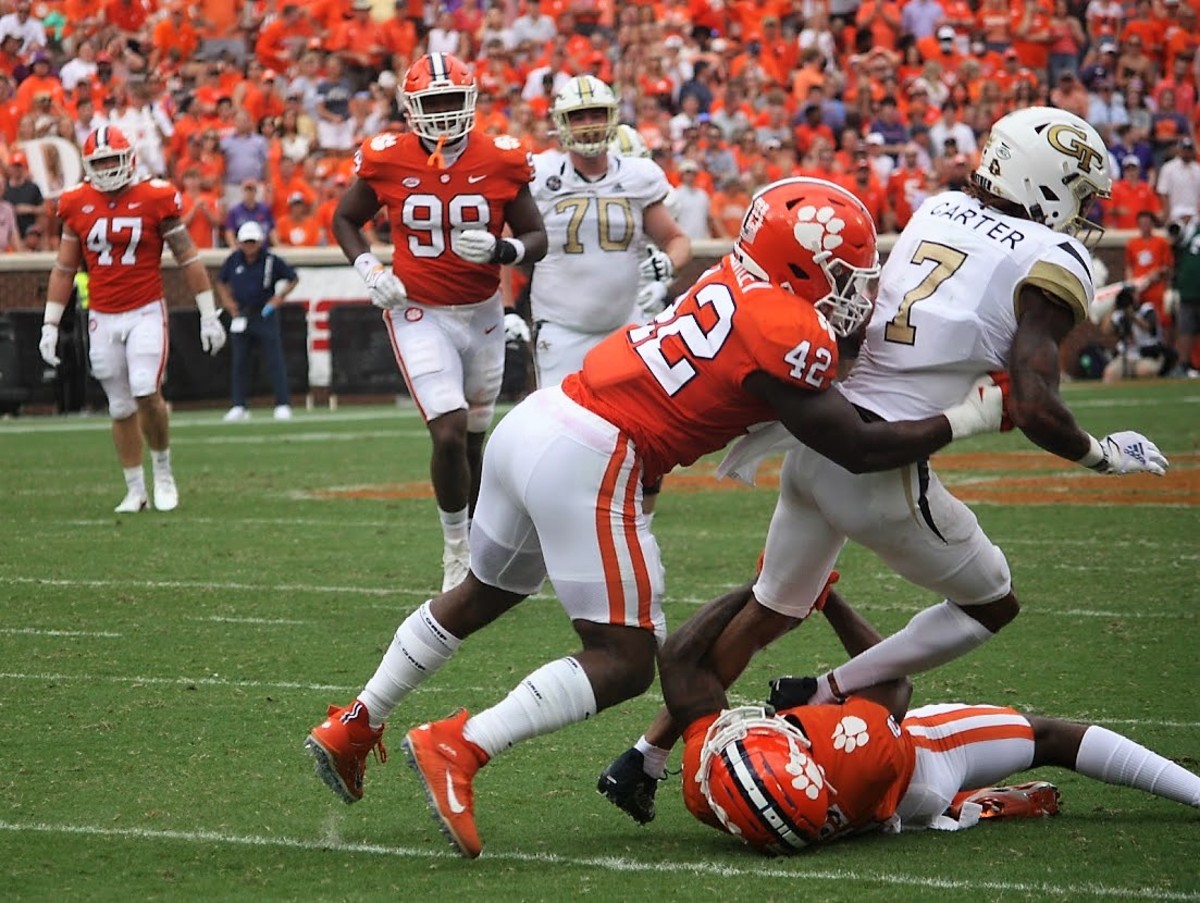 Next Man Up Clemson's LaVonta Bentley Fills for Baylon Spector Against